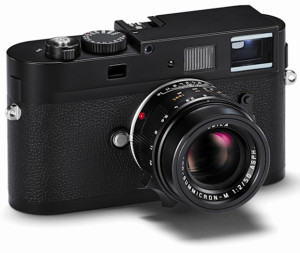 Leica M Monochrom: World's First Black and White Digital Camera 